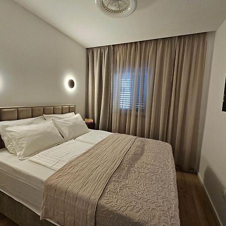 Charming Seaside Apartments Noa & Jakov, Zaboric Sibenik ภายนอก รูปภาพ